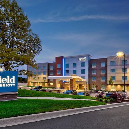 Walker Fairfield By Marriott Inn & Suites Grand Rapids North מראה חיצוני תמונה