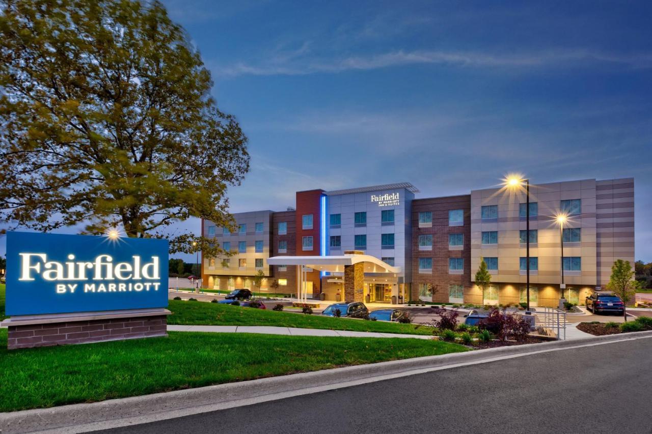 Walker Fairfield By Marriott Inn & Suites Grand Rapids North מראה חיצוני תמונה
